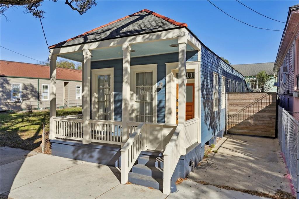 1311 ELYSIAN FIELDS Avenue