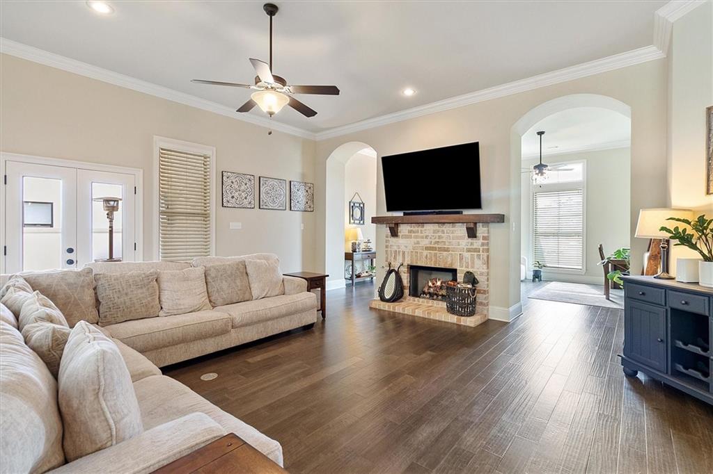 424 BELLE POINTE Drive