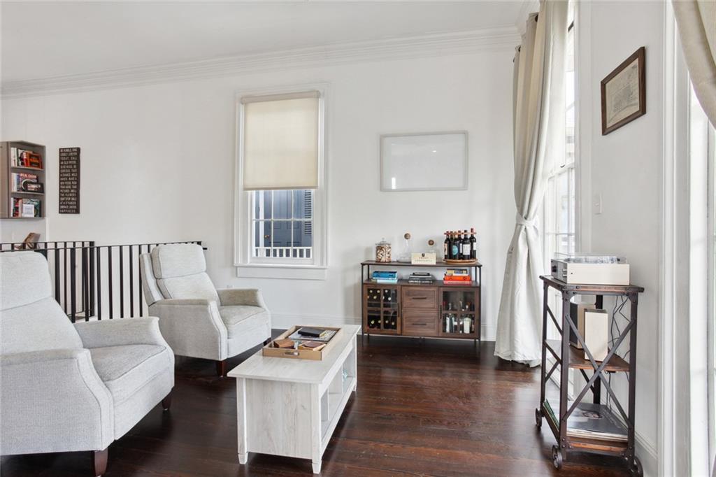 2825 CONSTANCE Street 2825