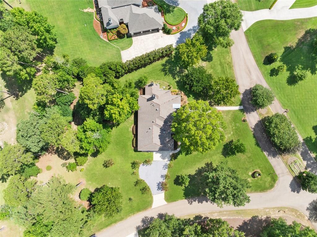 502 NORTHWOODS Drive