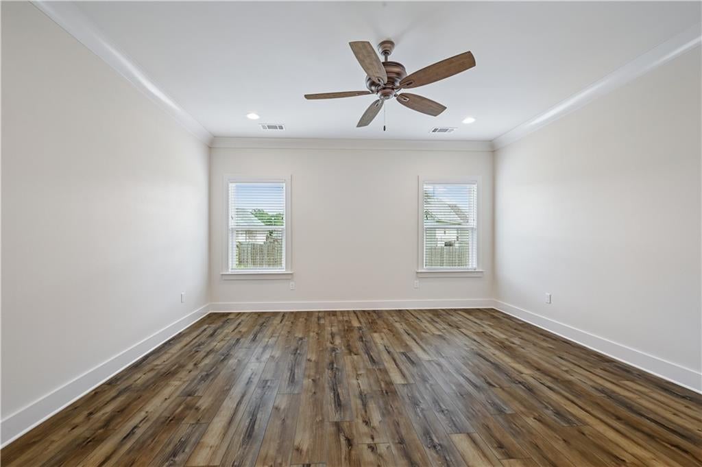 200 HIDDEN CREEK Boulevard