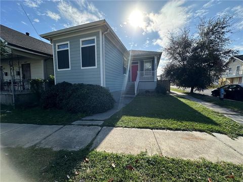 2436 GRAVIER Street New Orleans LA 70119