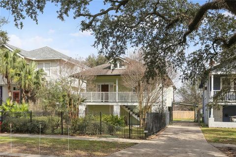 3111 LOUISIANA AVE Parkway New Orleans LA 70125