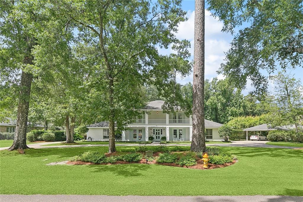 72 RIVERDALE Drive
