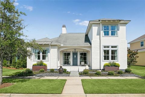Photo of 416 MELROSE Avenue, Covington, LA 70433 (MLS # 2559676)