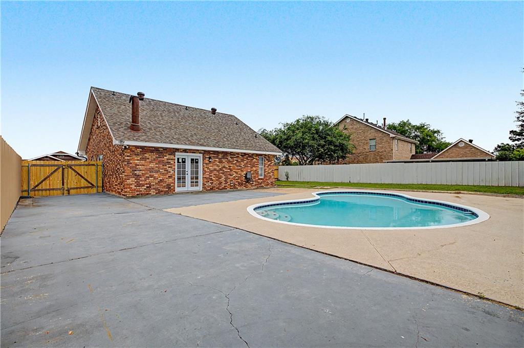 2905 SAINT MARIE Drive