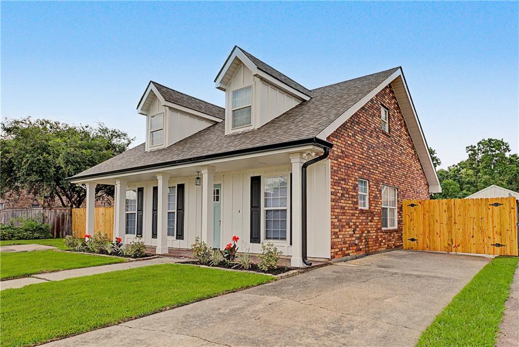 2905 SAINT MARIE Drive