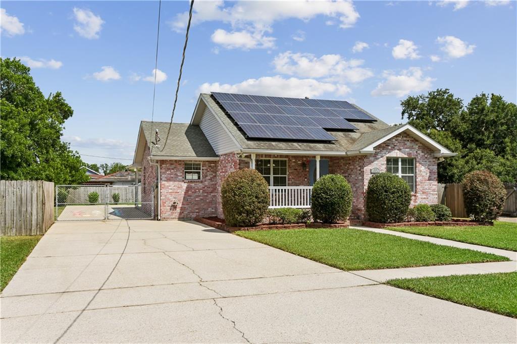 2520 MARGARET Lane