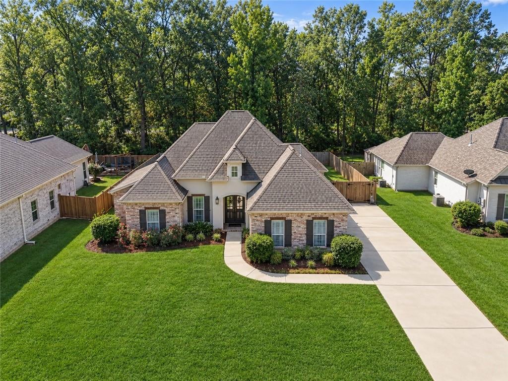 725 POPLAR CREEK Court