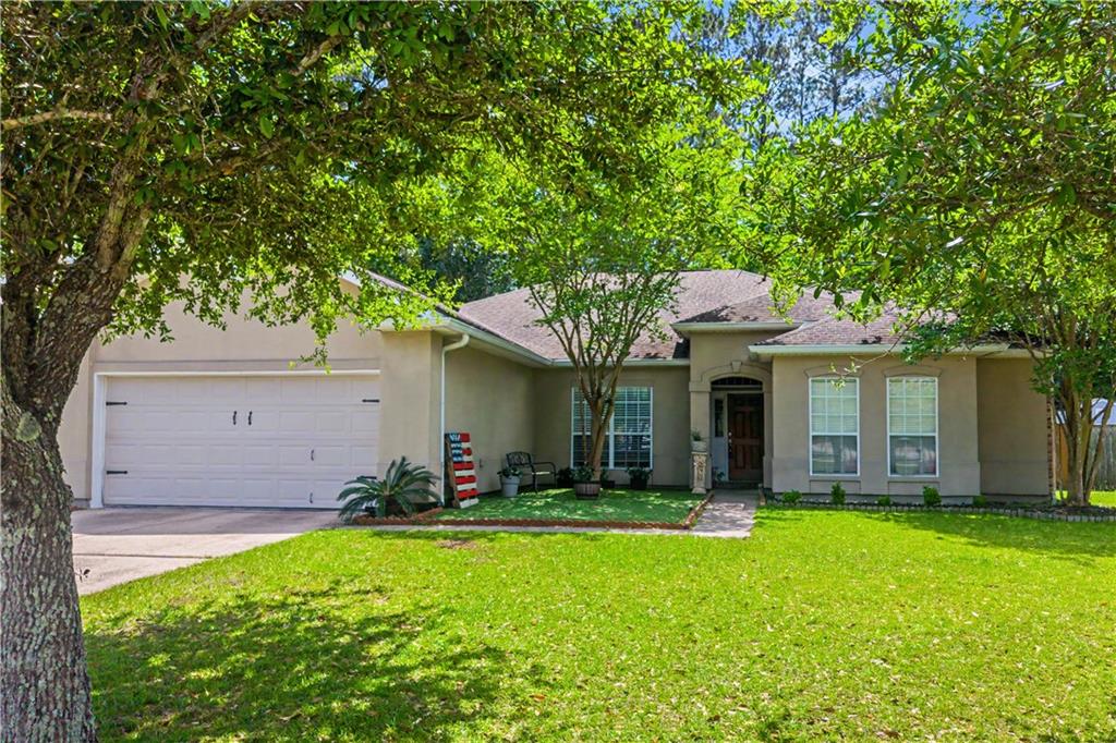 108 AUTUMN WOODS Drive