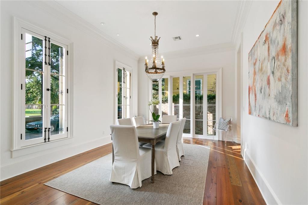 1220 DAUPHINE Street A