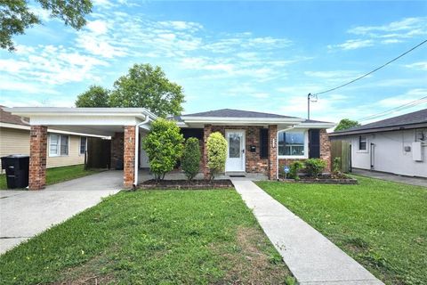 113 VISTA Drive Belle Chasse LA 70037