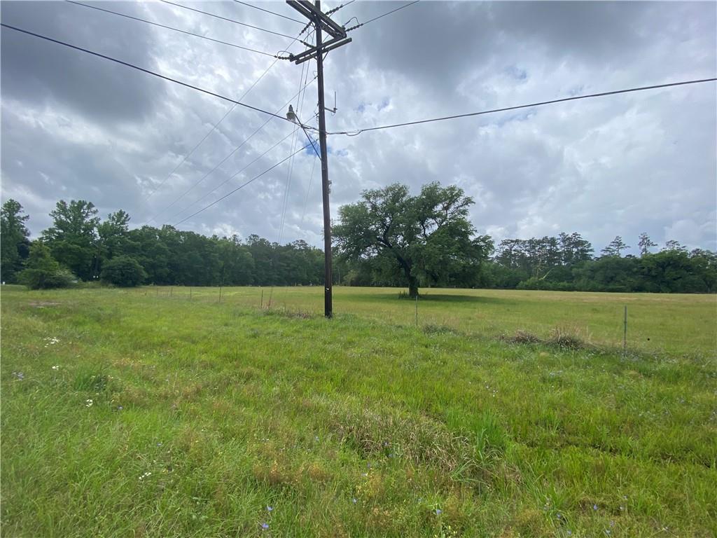 21297 E HIGHWAY 190 Highway