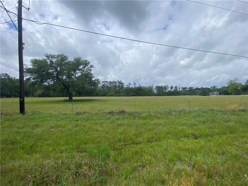 21297 E HIGHWAY 190 Highway