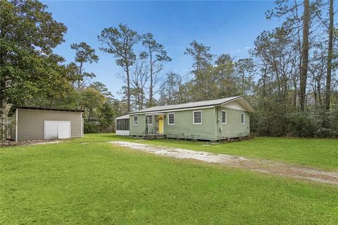 58420 LYNN Road Slidell LA 70460