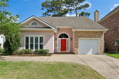 Photo of 7 ALTHEA Lane, Metairie, LA 70005 (MLS # 2553313)