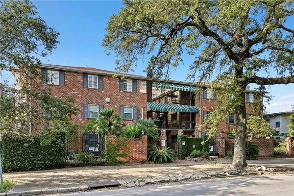 2855 SAINT CHARLES AVE APT 306, NEW ORLEANS, LA 70115 - Image 80606868652b4c8d8feaa98d7fe905d7/315492363