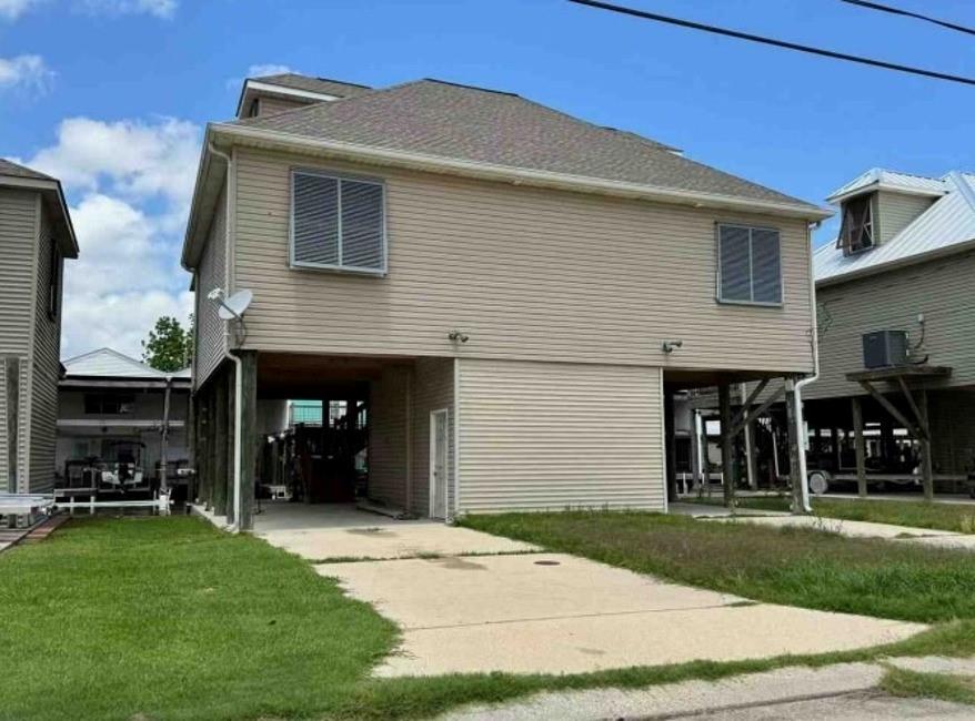 View Barataria, LA 70036 townhome