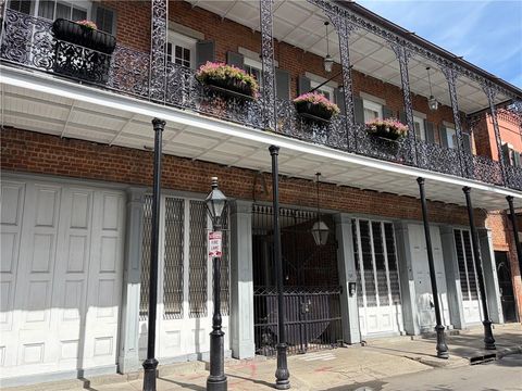 921 CHARTRES Street 3 New Orleans LA 70116