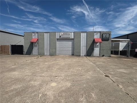 918 INDUSTRY Road Kenner LA 70062