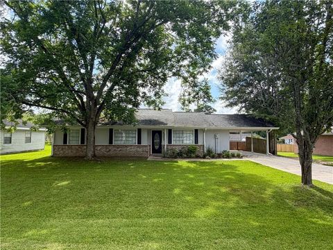 Photo of 43057 PECAN RIDGE Drive, Hammond, LA 70403 (MLS # 2560472)