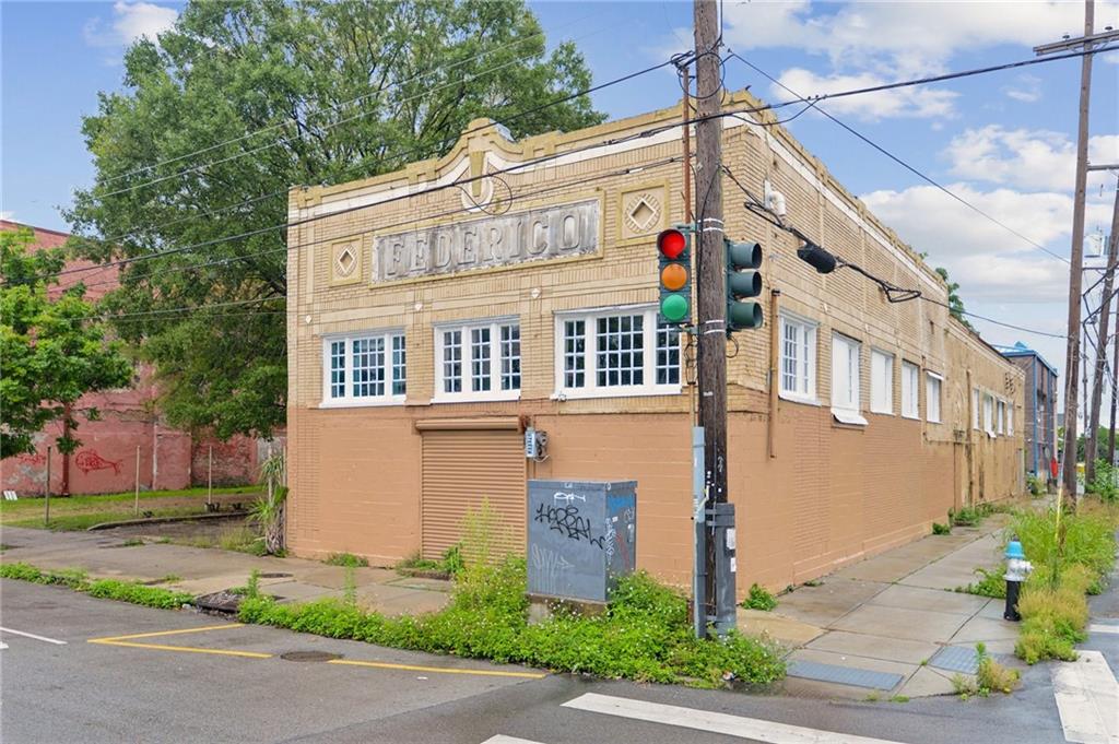 1501 ORETHA C. HALEY Boulevard
