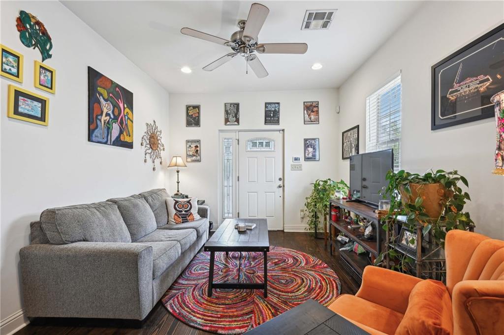 3712 CALHOUN Street