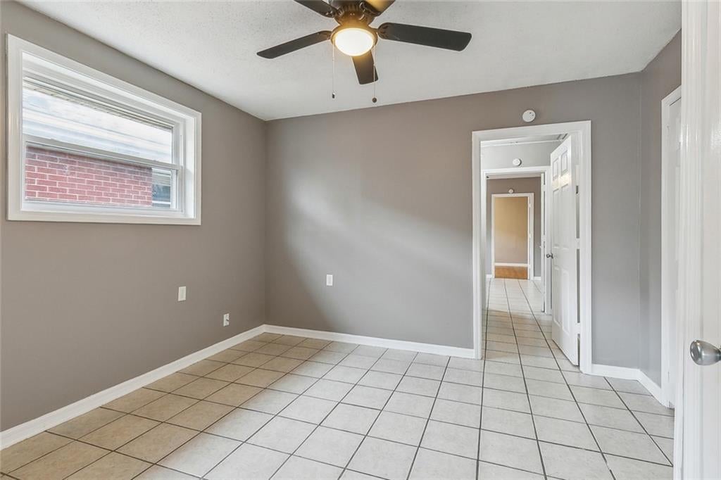 2330 32 N CLAIBORNE Avenue