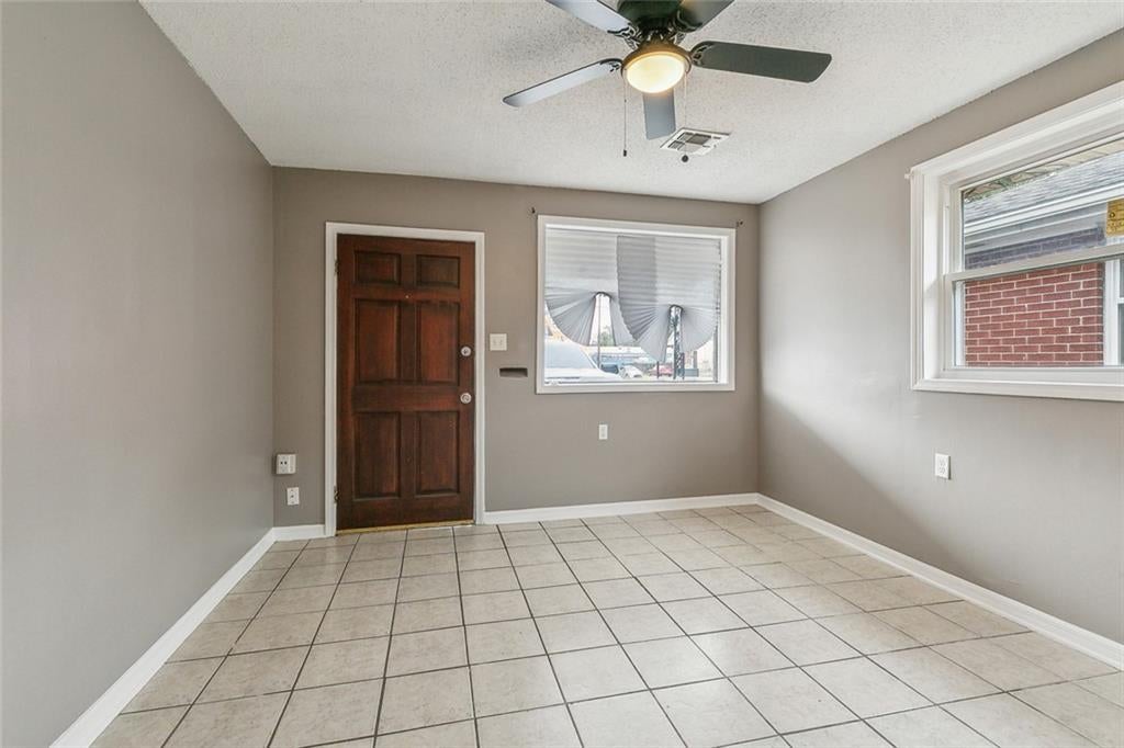 2330 32 N CLAIBORNE Avenue