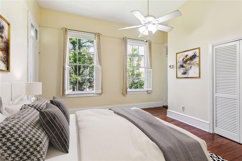 New Orleans, Louisiana 70130, United States, 8 Bedrooms Bedrooms, ,4 BathroomsBathrooms,Residential,Active,109556