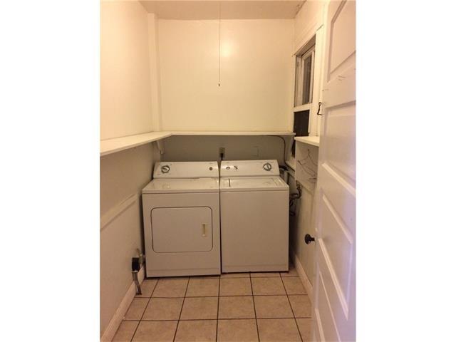 New Orleans, Louisiana 70115, United States, 4 Bedrooms Bedrooms, ,2 BathroomsBathrooms,Residential,Active,78851