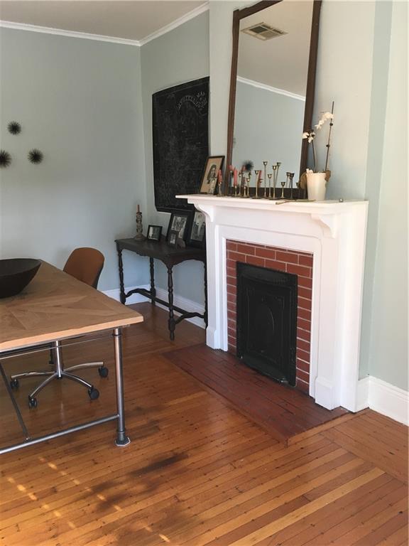 New Orleans, Louisiana 70115, United States, 4 Bedrooms Bedrooms, ,2 BathroomsBathrooms,Residential,Active,78851