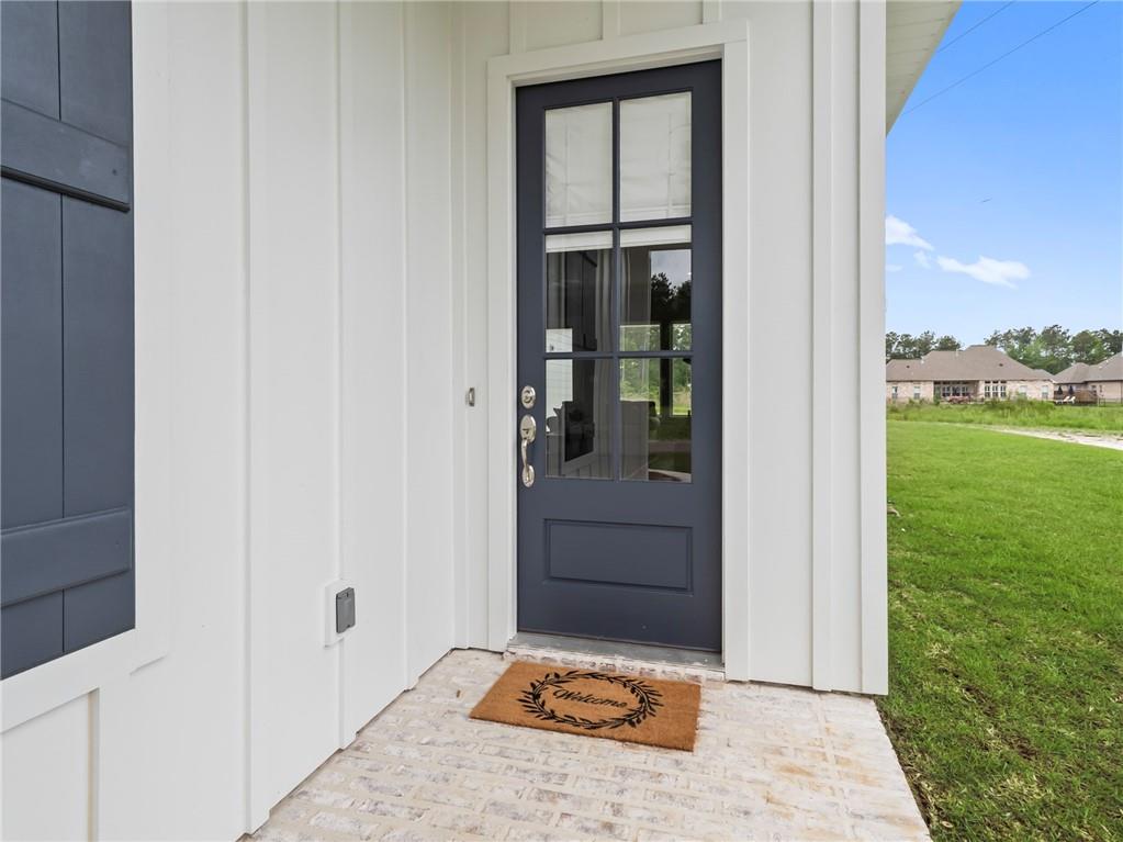 1128 SAFFLOWER Court