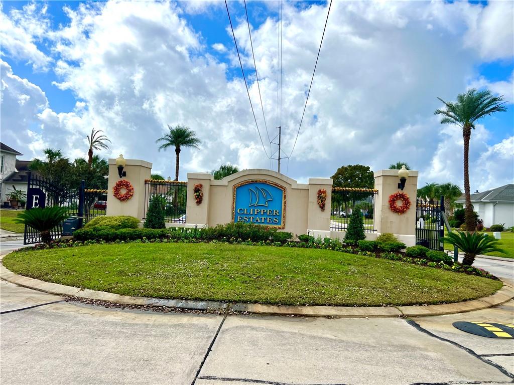1113 CLIPPER Drive