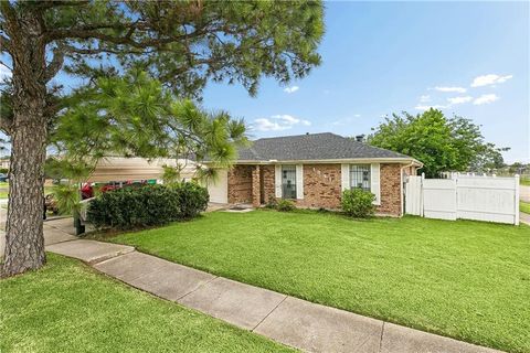 Photo of 1841 BURNLEY Drive, Marrero, LA 70072 (MLS # 2558447)