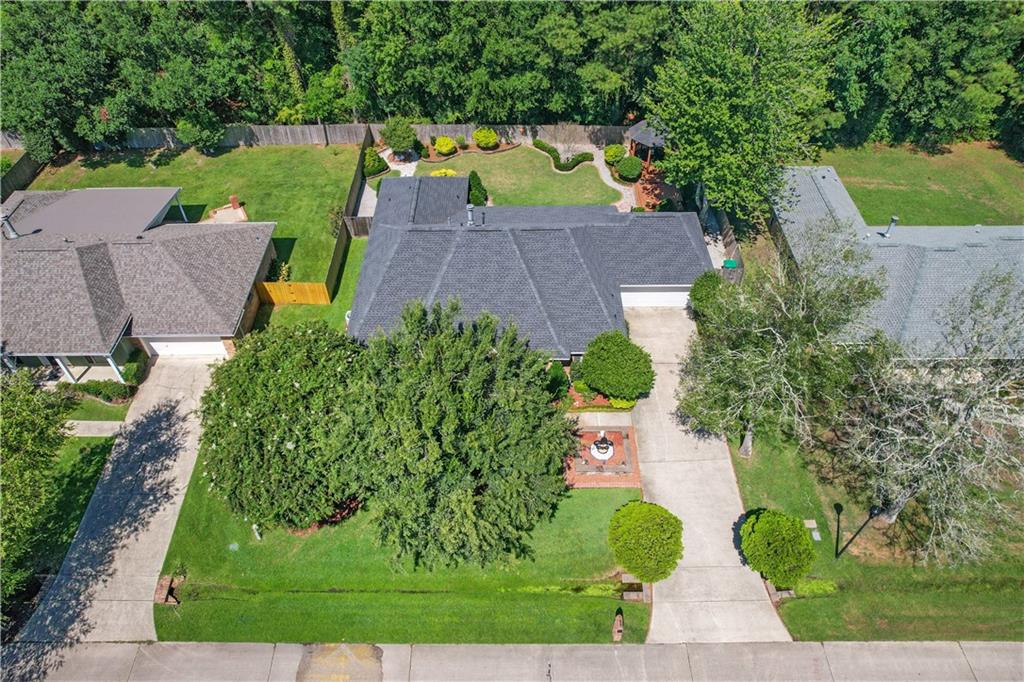 414 WESTWOOD Drive