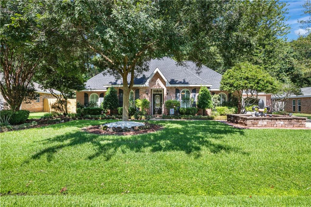 414 WESTWOOD Drive