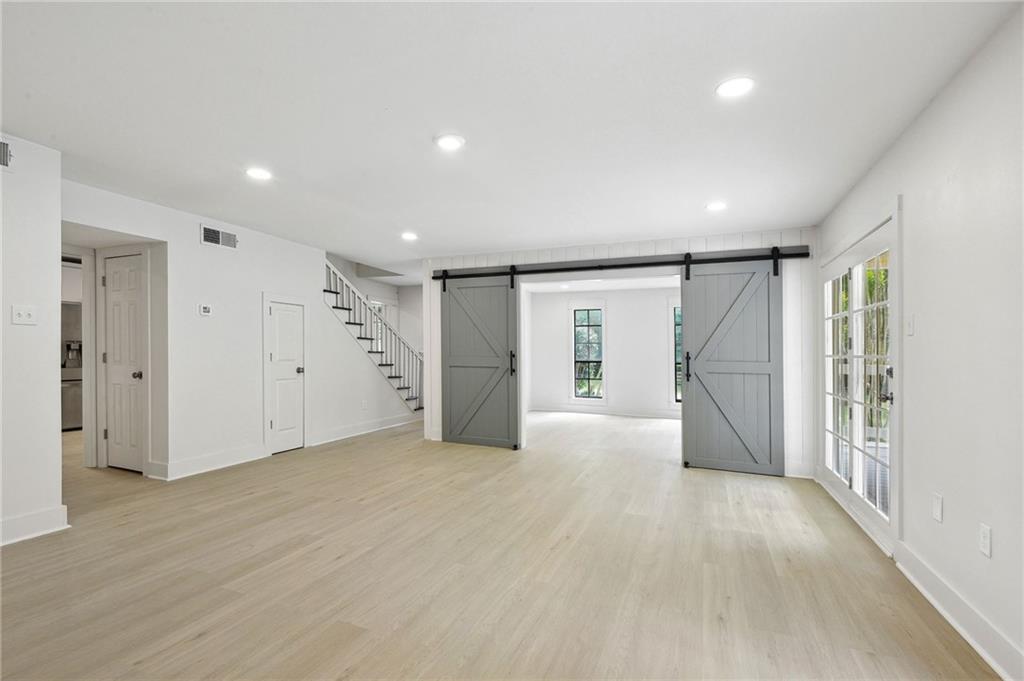 48 BLEU LAKE Drive