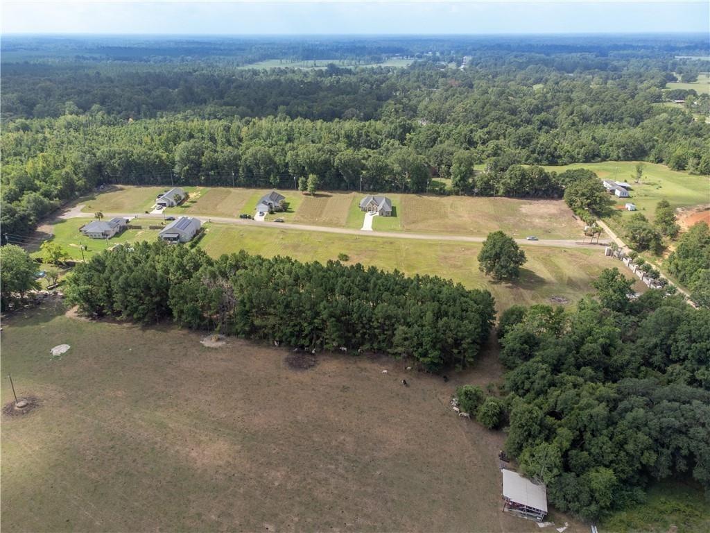 6 CHARLES DAVIS Lane