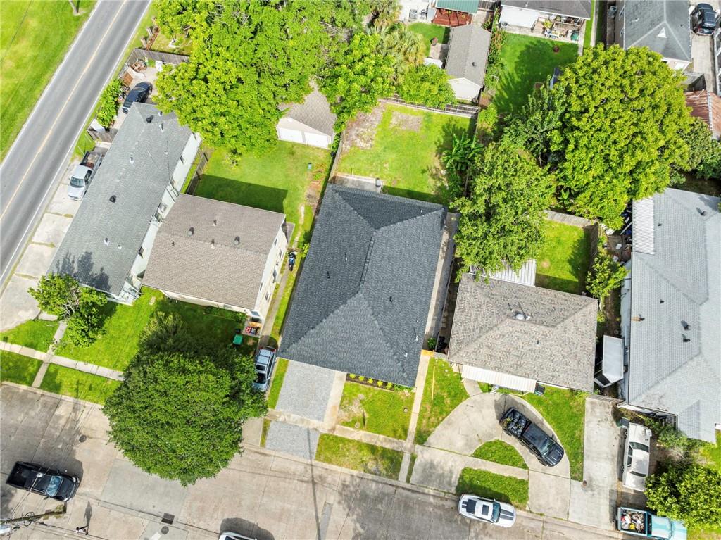 110 JULES Avenue