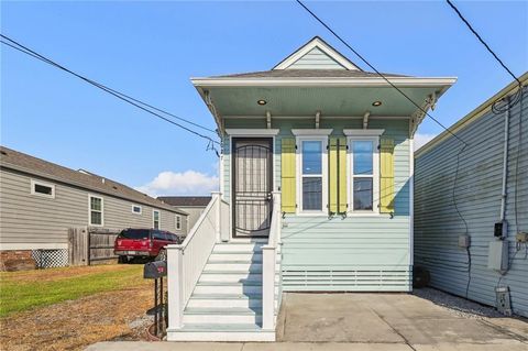 Photo of 2027 ANNETTE Street, New Orleans, LA 70116 (MLS # 2545334)