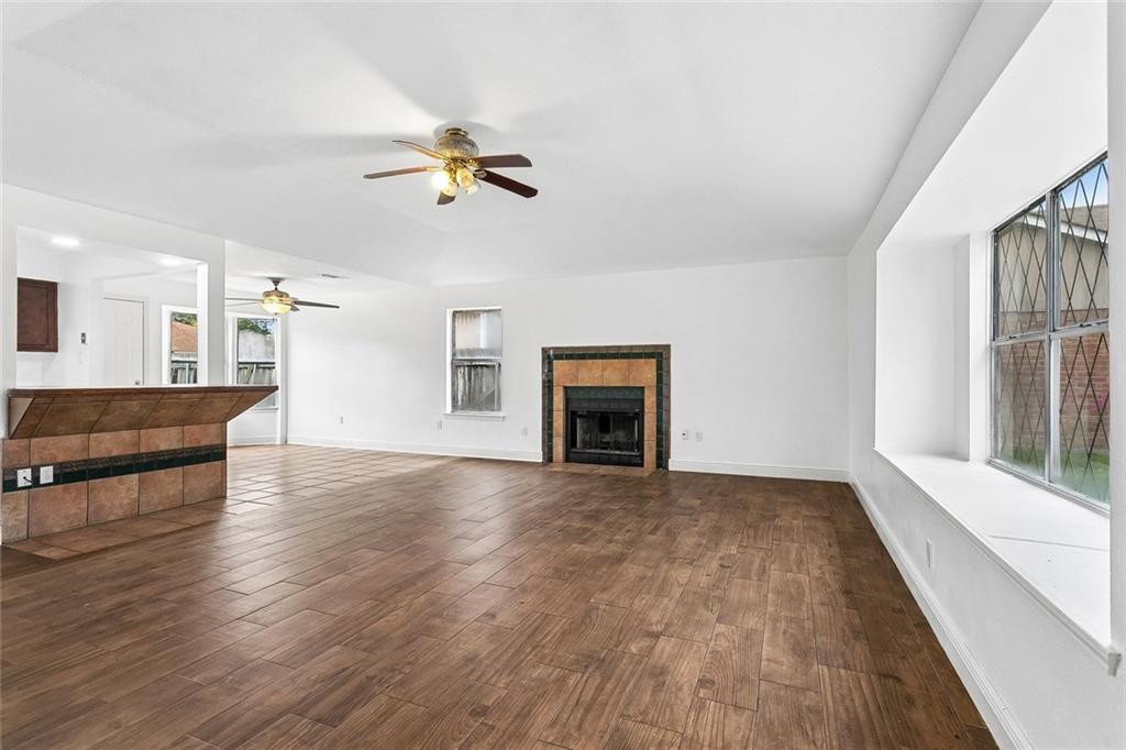 307 WESTMINSTER Drive