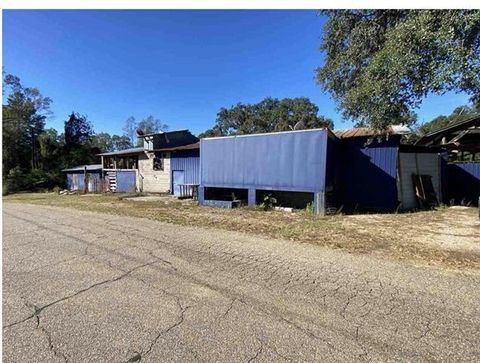 27565 PATTERSON Road Springfield LA 70462