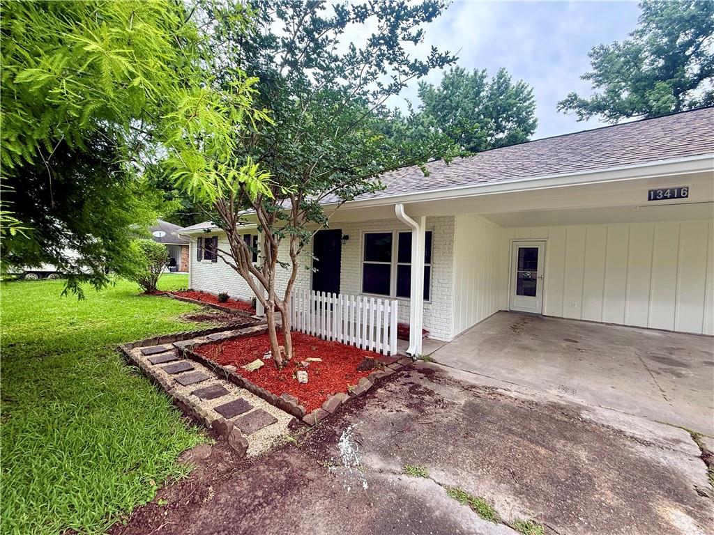 13416 BAYOU OAK Street