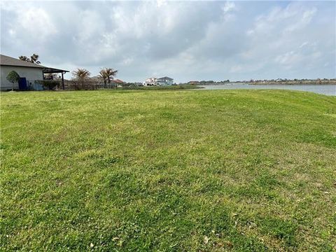 S LAKESHORE Boulevard Slidell LA 70461