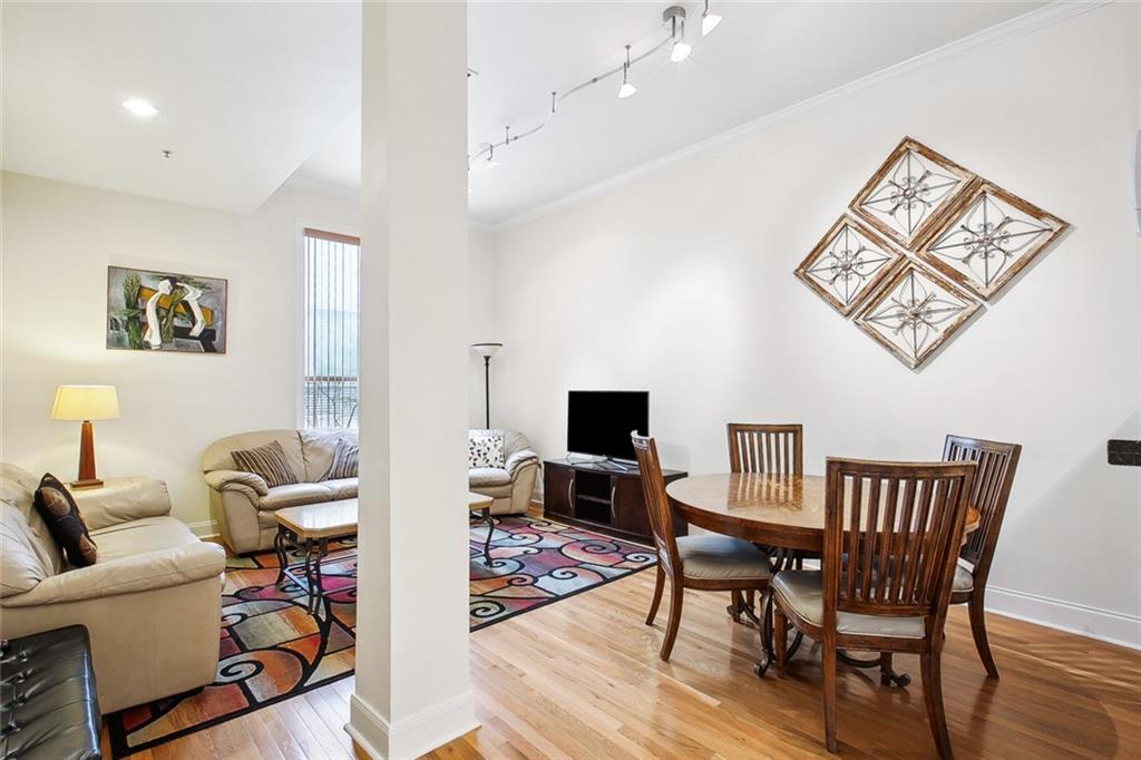 330 JULIA Street 223
