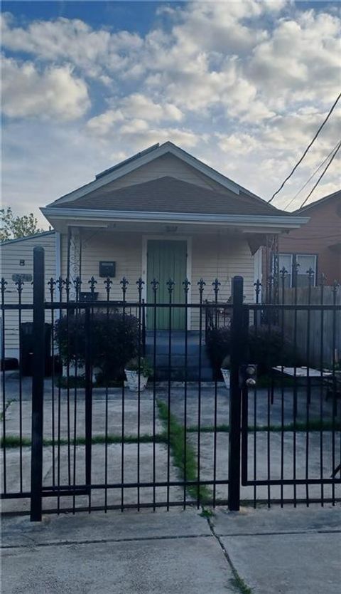 2546 ELDER Street, New Orleans, LA 70122 - #: 2425490