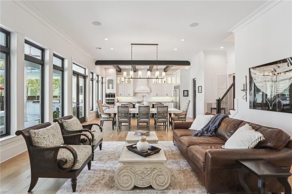 1633 OX BOW Lane
