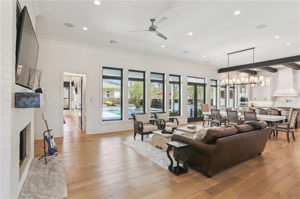 1633 OX BOW Lane