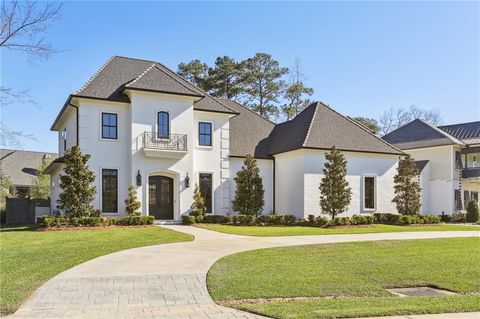 1633 OX BOW Lane Covington LA 70433